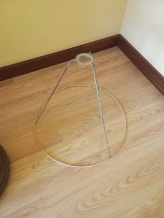 Candelabro antiguo metal y madera