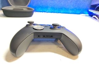 MANDO WIRELESS ELITE NEGRO XBOXONE MODEL 1698