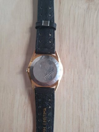 Reloj Certina Vintage Dorado