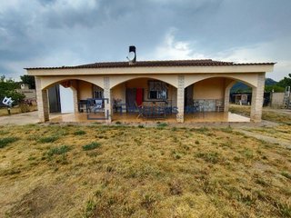 Chalet en venta en Riudarenes