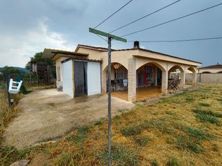 Chalet en venta en Riudarenes
