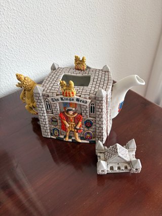 Tetera de porcelana The Kings Head