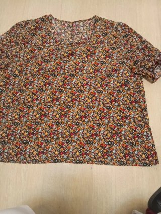 Blusa estampada flores
