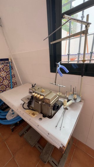 Máquina de coser industrial Overlock