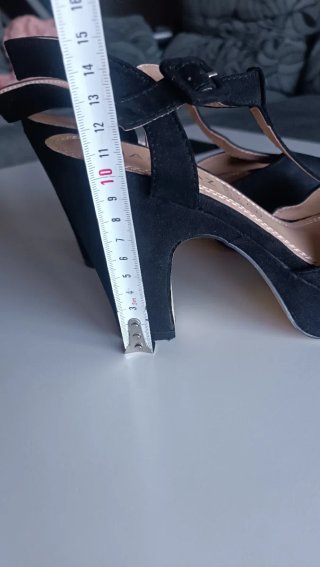 Sandalias tacón negras