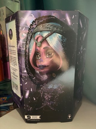 Monster High Skullector River Styxx