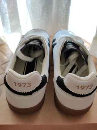 Zapatillas Pepe Jeans Blancas y Negras