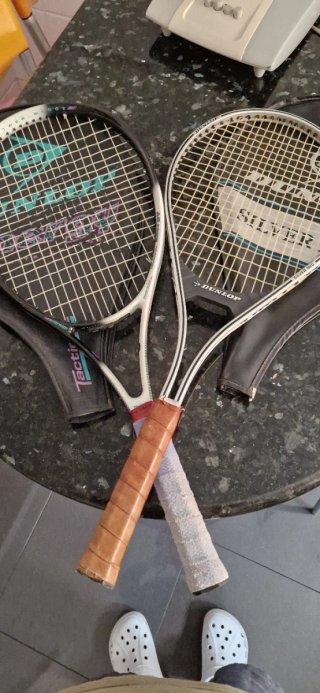 2 Raquetas de Tenis Dunlop y Tactic