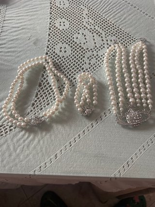Lote Collares y Pulsera Vivienne Westwood