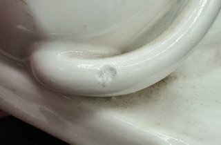 Escultura León al estilo clasico Porcelana Blanca
