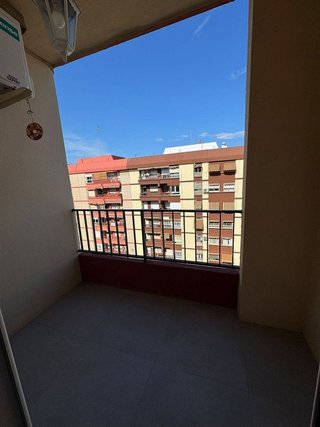 Piso en alquiler en Marxalenes en Valencia