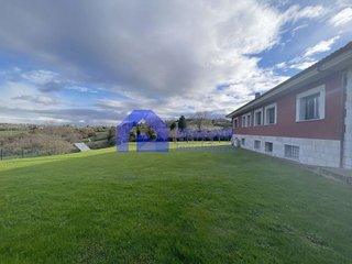 Chalet en venta en Parroquias de Oviedo en Oviedo