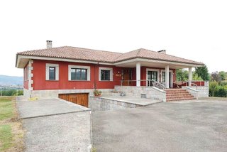 Chalet en venta en Parroquias de Oviedo en Oviedo