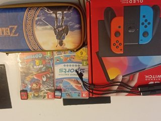 Nintendo Switch OLED + 2 Juegos + Funda