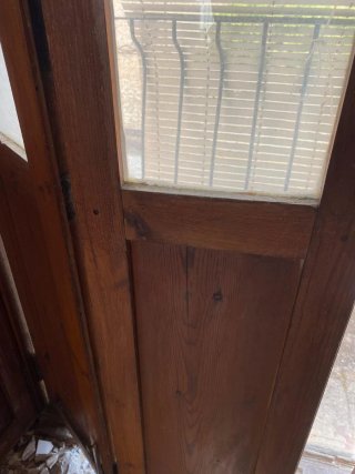Puertas plegables de madera con cristaleras