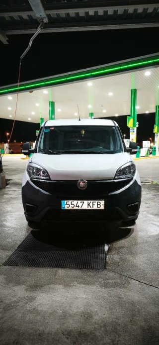 Ocasión! Alquiler de Furgoneta Fiat Dobló Cargo