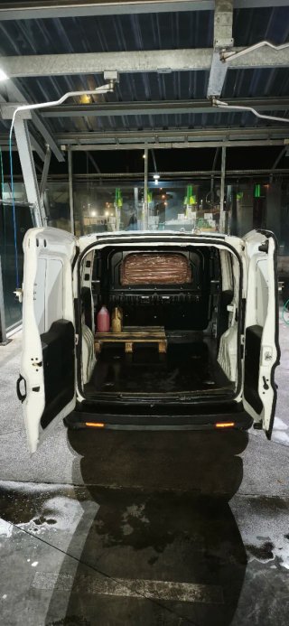 Ocasión! Alquiler de Furgoneta Fiat Dobló Cargo