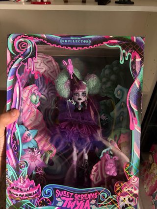 Monster High Twyla Sweet Screams