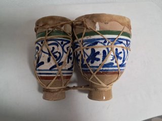 Tamburi in ceramica decorati artigianalmente