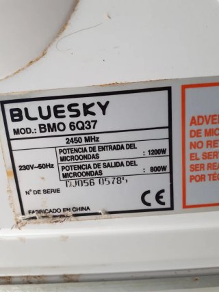Microondas Bluesky blanco