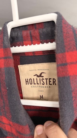 Camisa Hollister cuadros rojo y negro