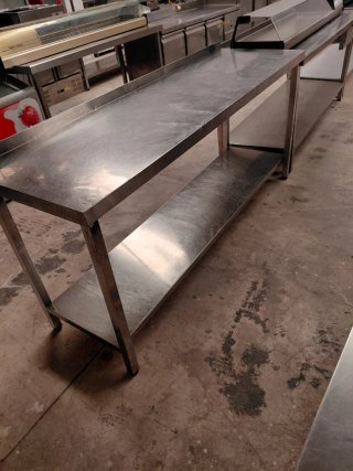 Mesa de trabajo de acero inoxidable