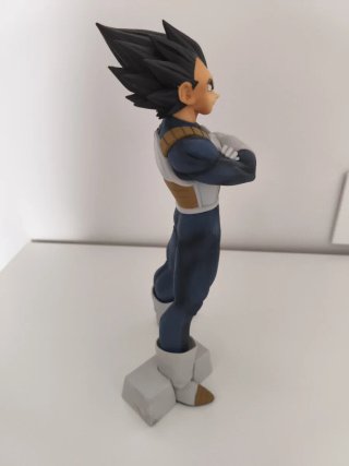 Figura original Vegeta Masterlise Dragon Ball Z