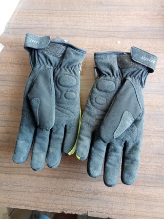 Guantes de moto Dasker rojos y negros