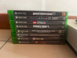 Xbox One S + 8 giochi