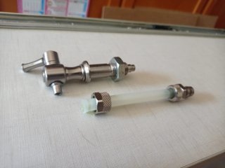 Grifo de acero inoxidable para líquidos
