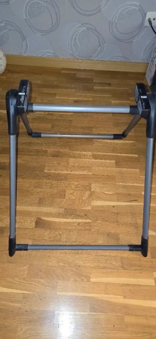 Inglesina Aptica 3 piezas + sacos + caballete