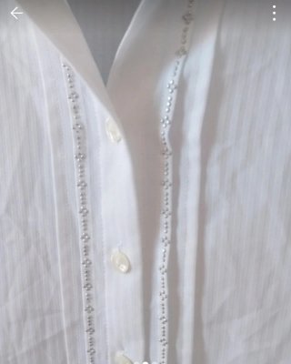 Blusa Erfo Clásica Talla 40 Altura 68 De  axila 50