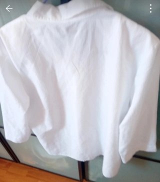 Blusa Erfo Clásica Talla 40 Altura 68 De  axila 50