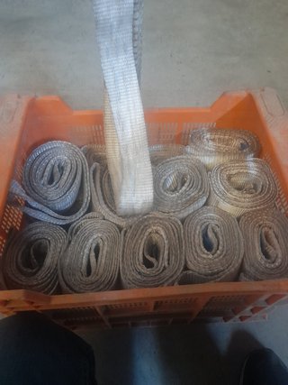 Eslingas planas de carga blancas