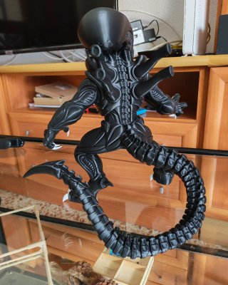 Figura Xenoformo Impresa 3D