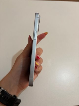 iPhone 15 Cielo Azzurro