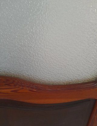 Puertas antiguas de madera y cristal