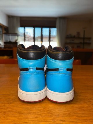 Nike Air Jordan 1 High UNC to Chicago