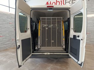 CITROËN Jumper BlueHDi 103KW 140CV SS Combi 33 L2H2