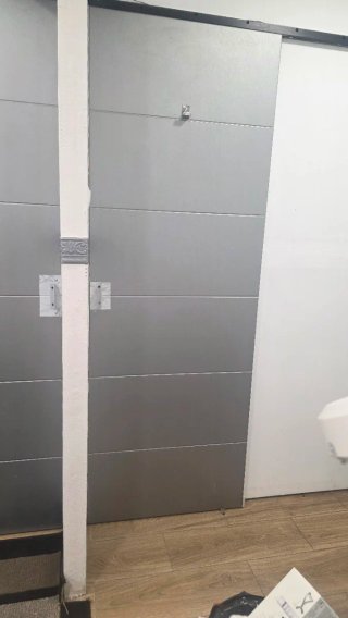 Puertas correderas grises