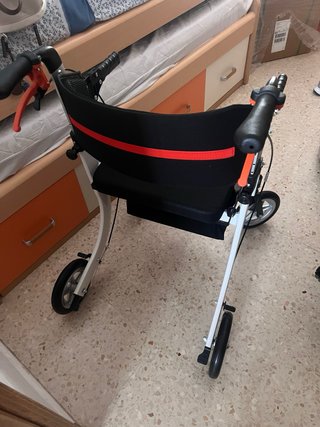 Silla de andar sin estrenar