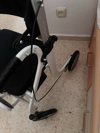 Silla de andar sin estrenar