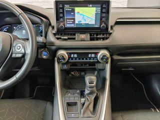 TOYOTA Rav4 2.5l 220H Advance
