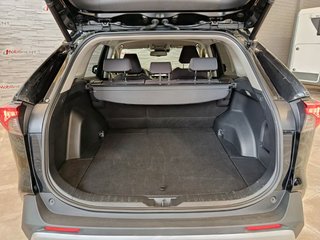 TOYOTA Rav4 2.5l 220H Advance