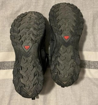 Deportivas Salomon T42 Negro/Gris