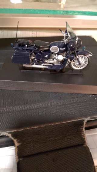 Moto Guzzi 750 V7 1966 Scala 1:24