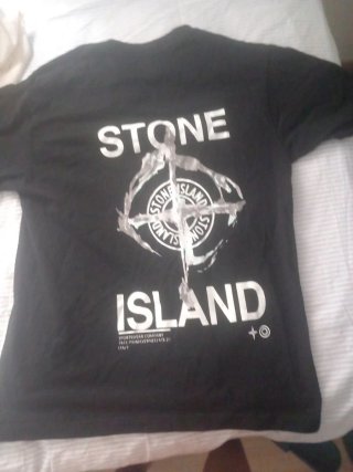 Camiseta Stone Island Negra
