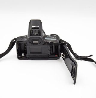 Minolta Dynax 303si + Obiettivo 35-80mm