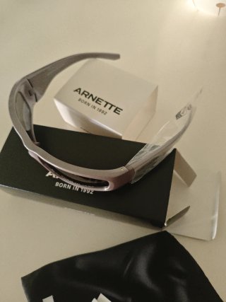 Gafas de sol Arnette flipside plateadas