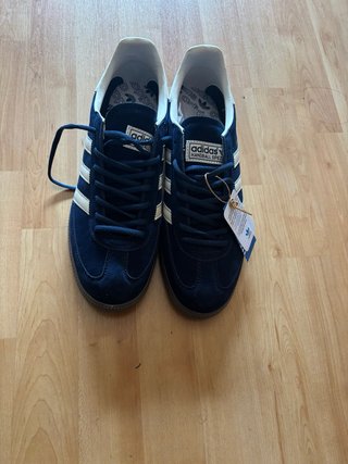 Adidas Spezial Azul y Blanco